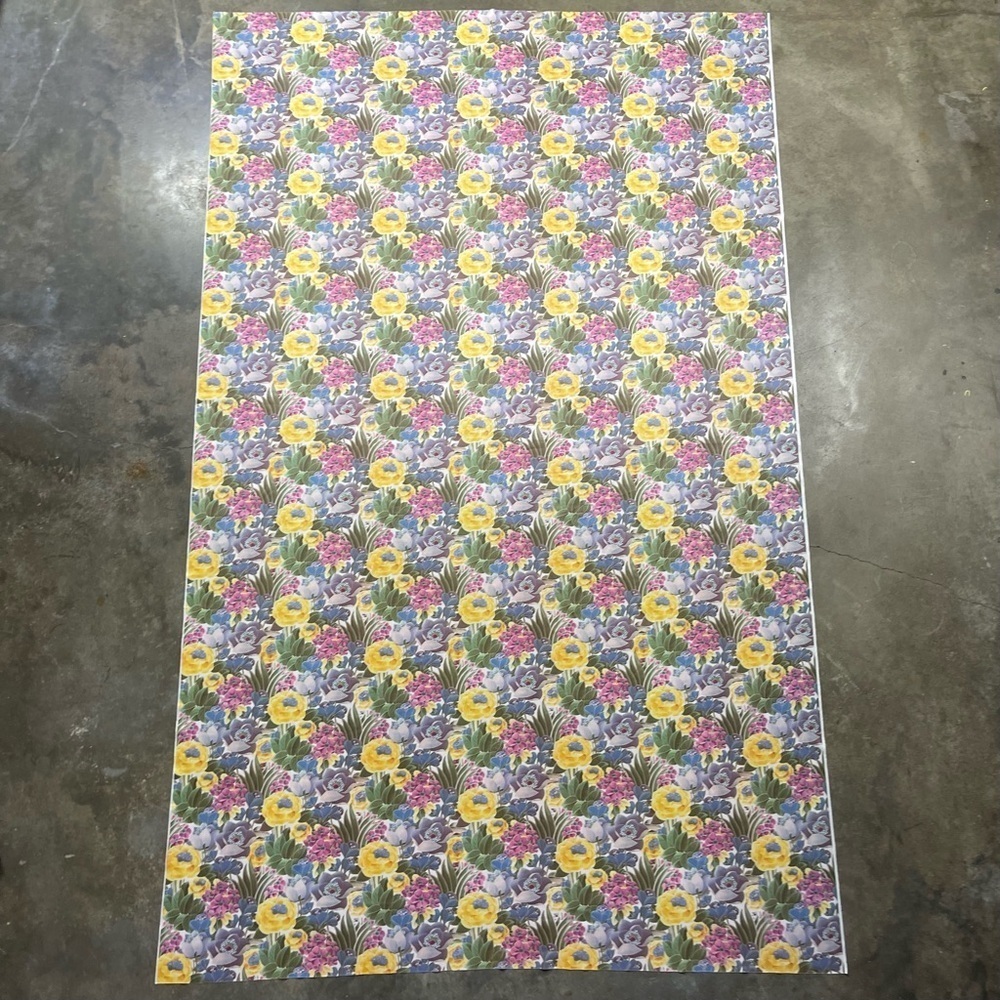 Vintage Floral Fabric ~2.6 Yards Bold Retro Flowers Stretch Knit 70s 80s - Picture 1 of 6